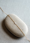 OLIVIA. Weiße Opal-Halskette mit Goldfüllung